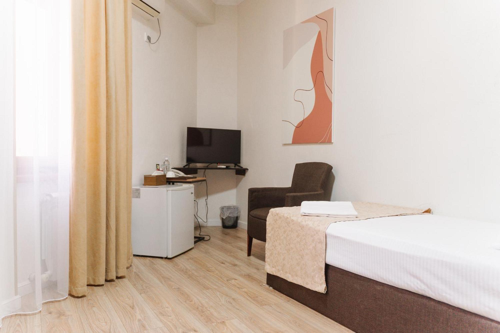 Hotel Bellagio Çimkent Dış mekan fotoğraf